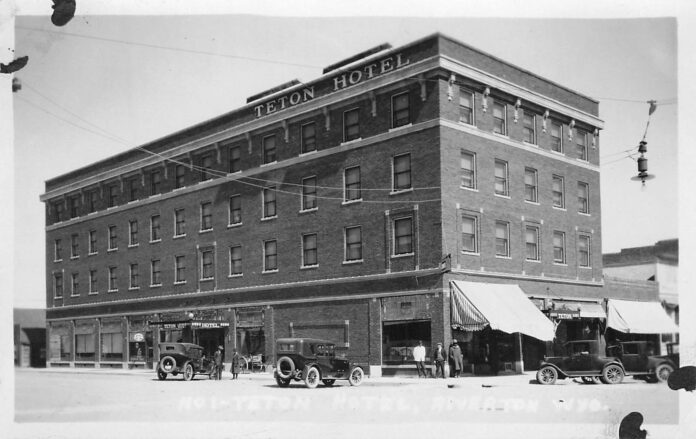 Looking back at the Historic Teton Hotel in Riverton